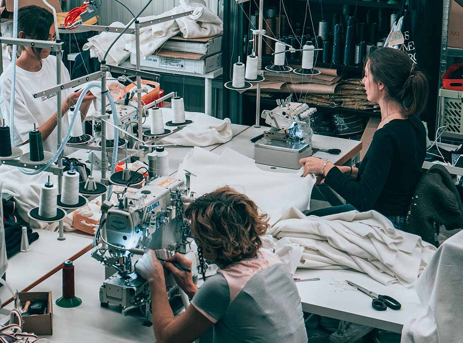 Coupé dans notre atelier.